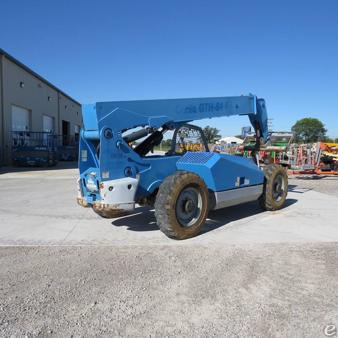 2013 Genie GTH-844
