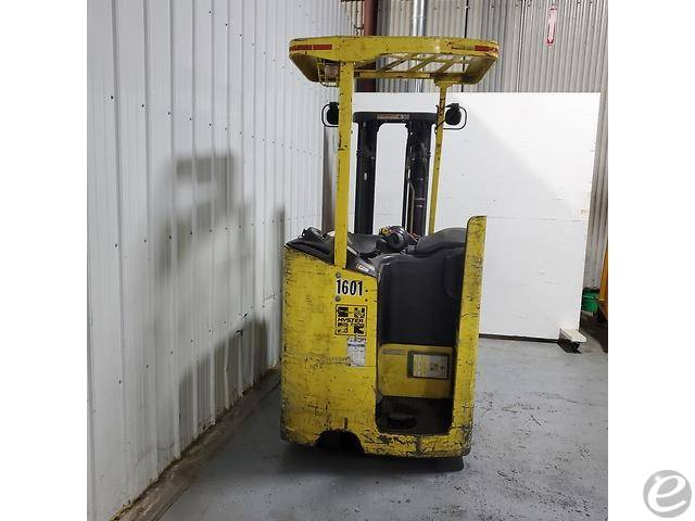 2016 Hyster E40HSD3 Electric Forklift - 123Forklift