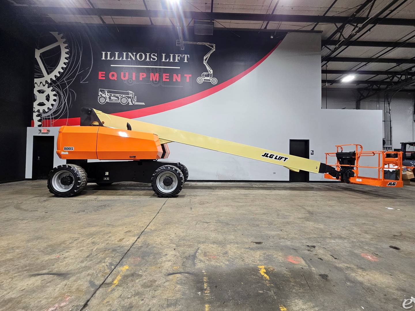 2014 JLG 800S