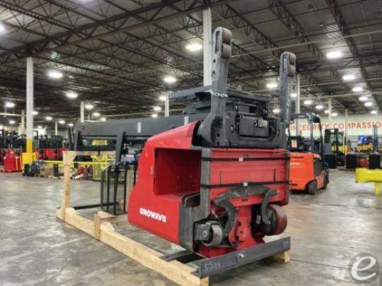 2019 Raymond 770 DR32TT