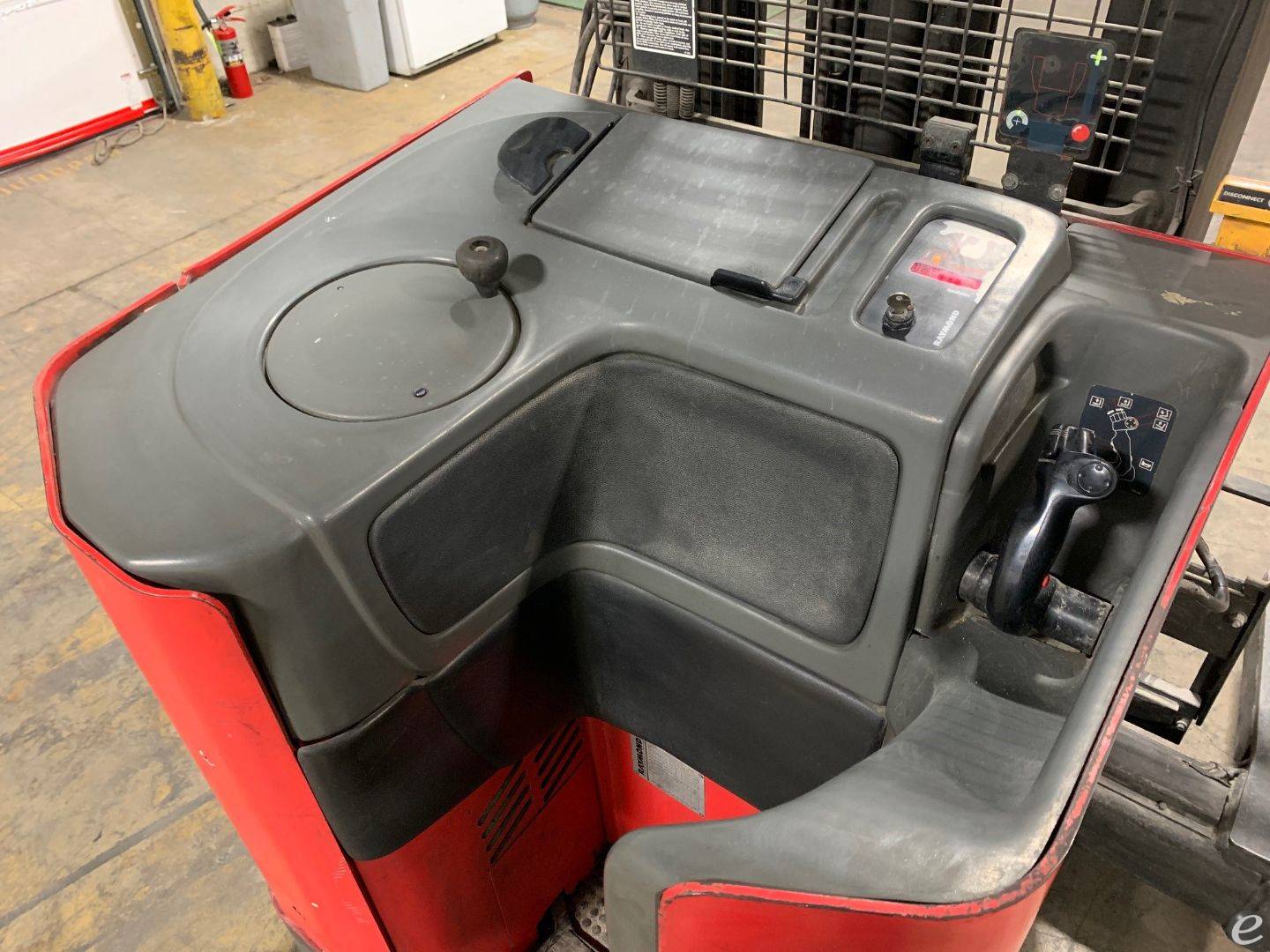 2000 Raymond EASI 4D-R45TT Electric Forklift - 123Forklift