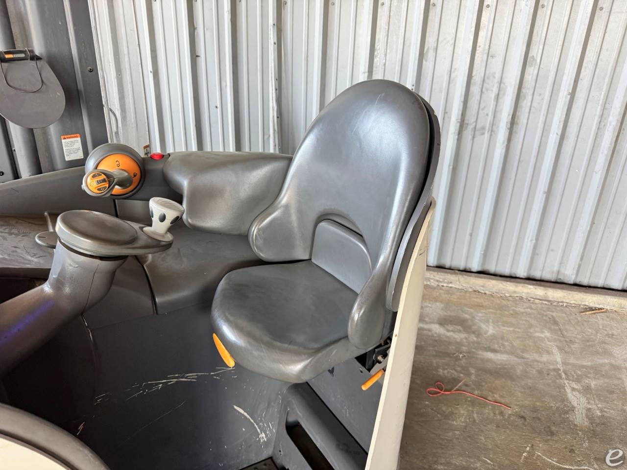 2012 Crown RM6095S-32
