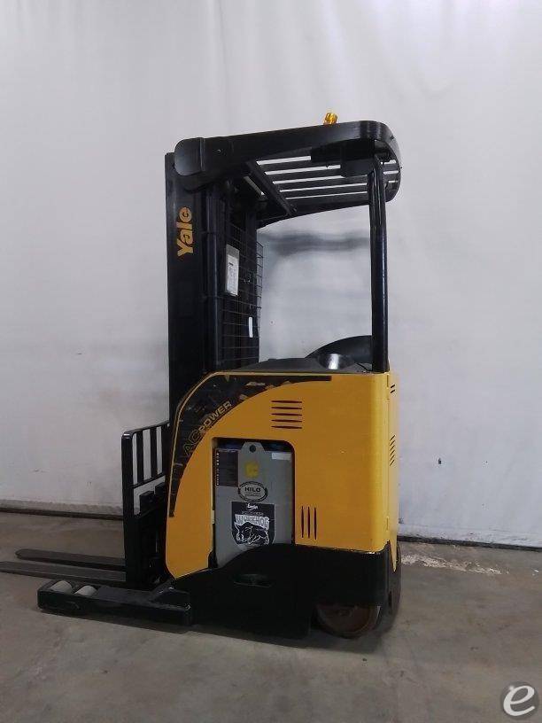 2018 Yale NR045EB