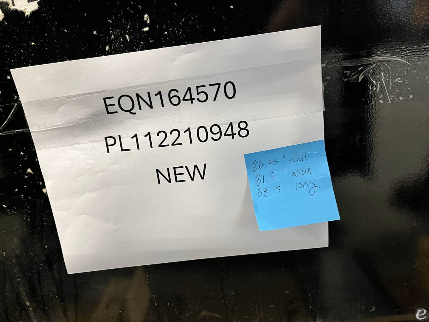2022 Hawker 18085F27