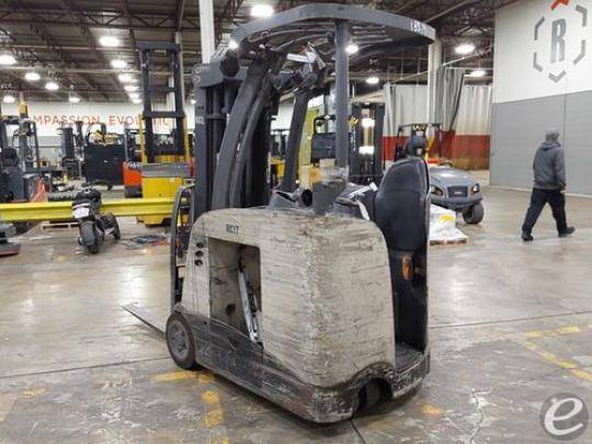 2010 Crown RC5545-40 Electric Forklift - 123Forklift