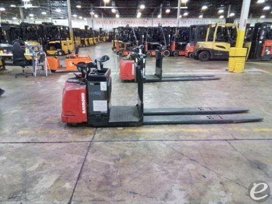 2015 Raymond 8510