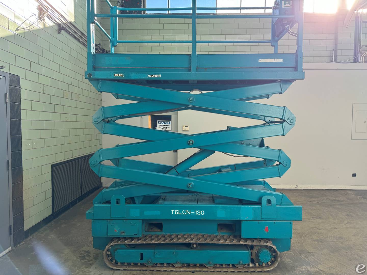 2008 Used Airman ENCL060