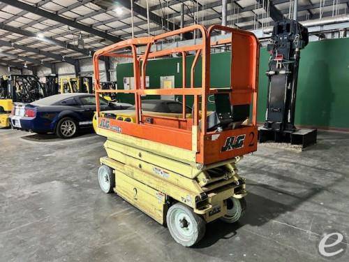 2001 JLG 2032E2