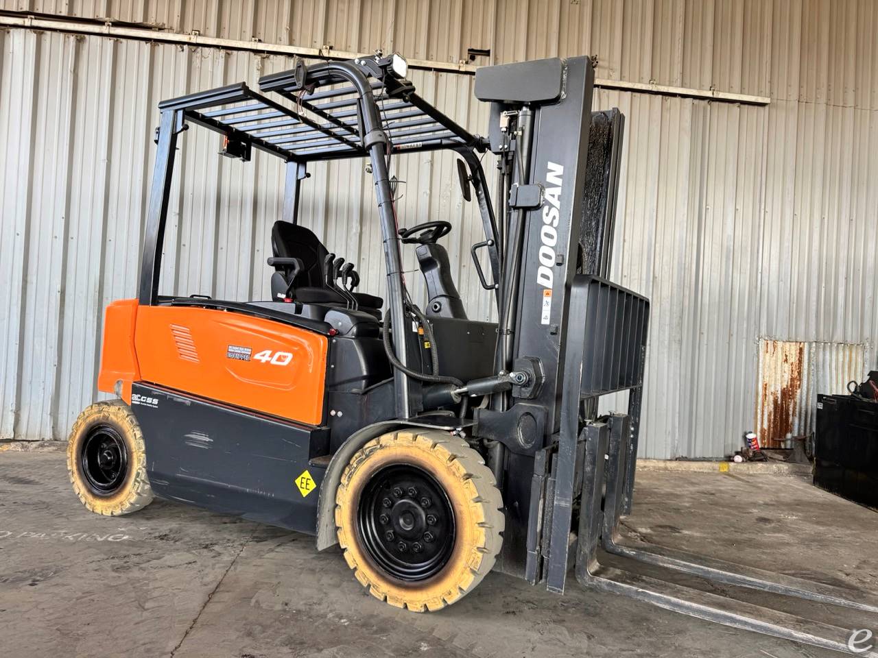 2023 Doosan B40X-7
