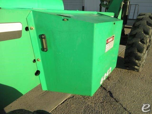 2014 JLG 6042