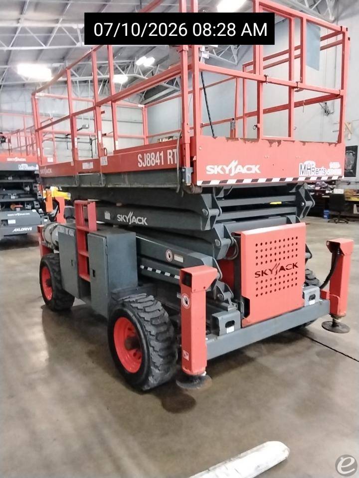 2017 Skyjack SJ-8841RT