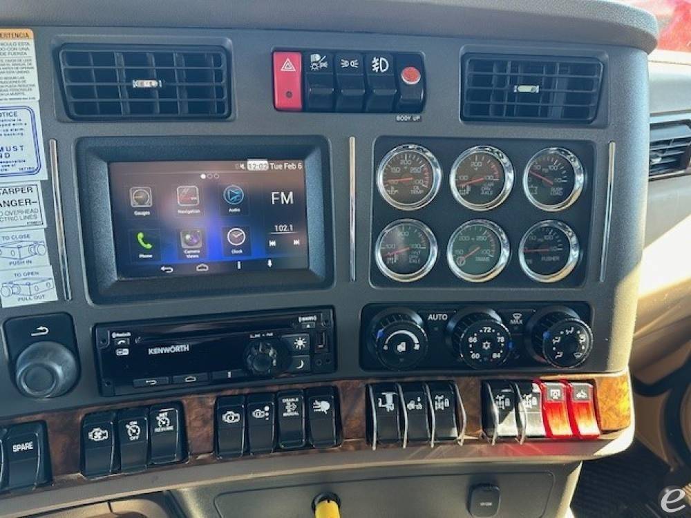 2018 Kenworth T880