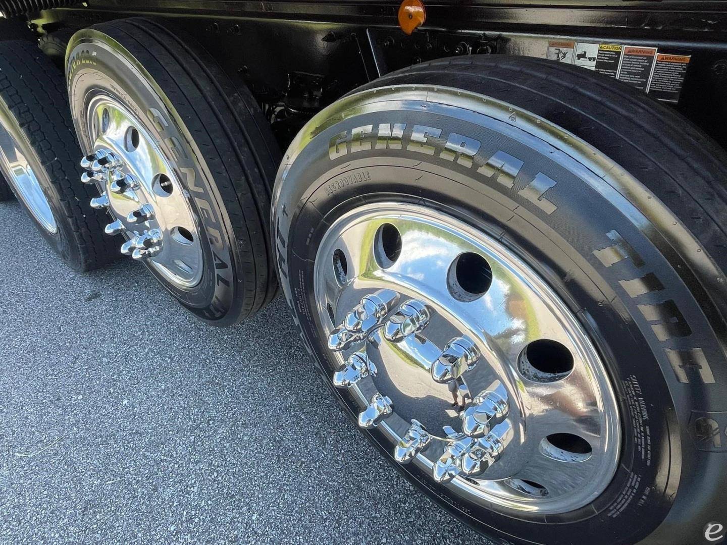 2022 Kenworth T880S