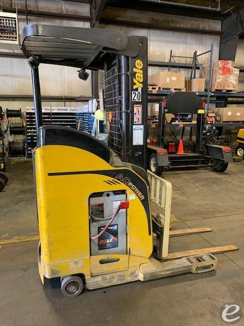 2010 Yale NR040DA Electric Reach Truck - 123Forklift