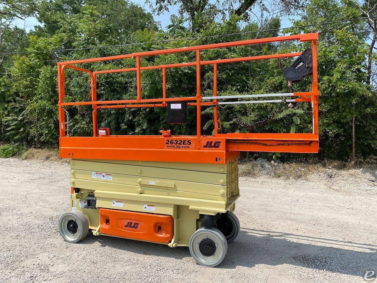 2016 JLG 2632ES Electric Scissor Lift - 123Forklift
