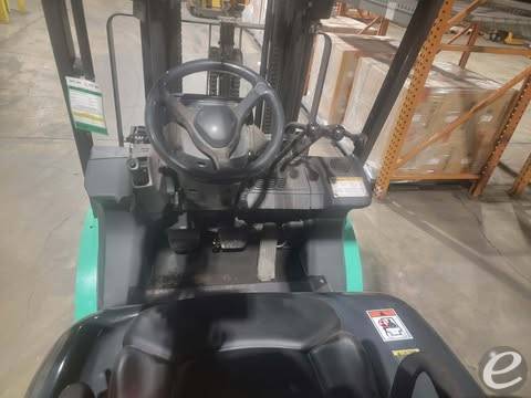 2020 Mitsubishi FG25N