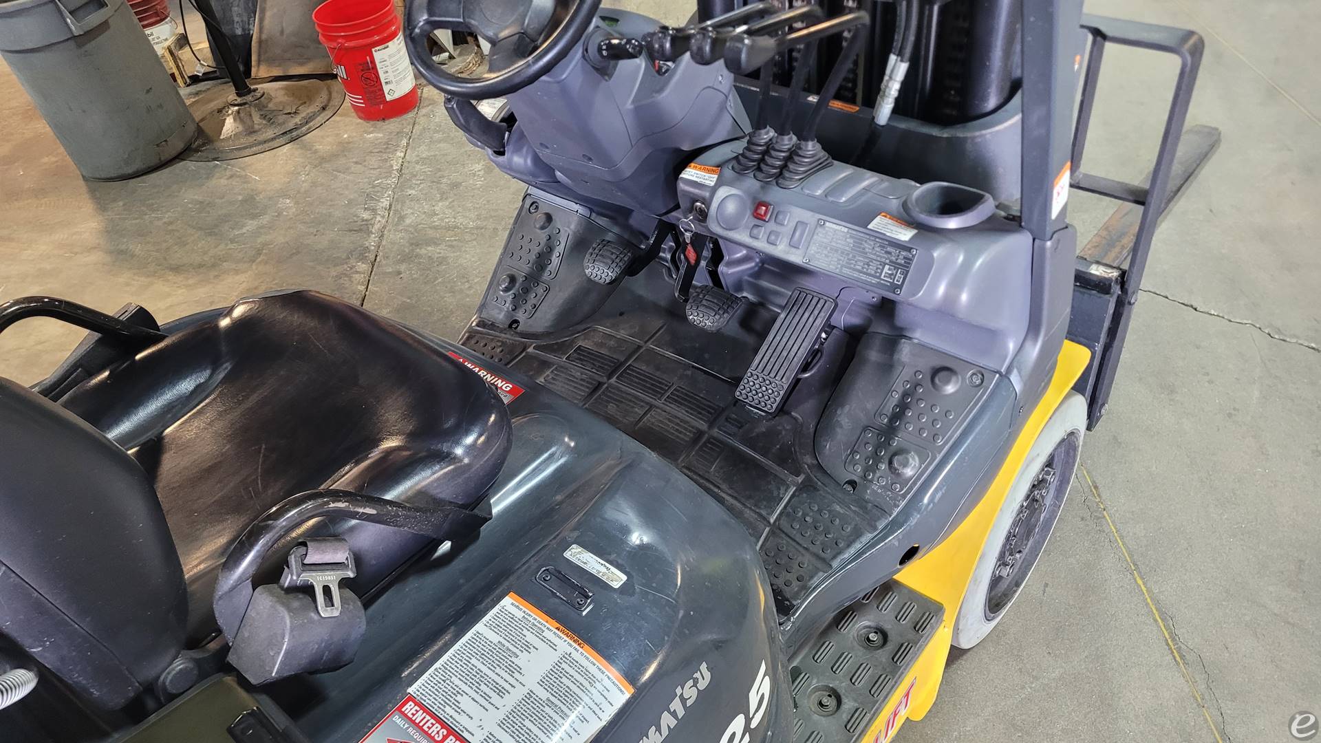 2016 Komatsu FG25ST-16