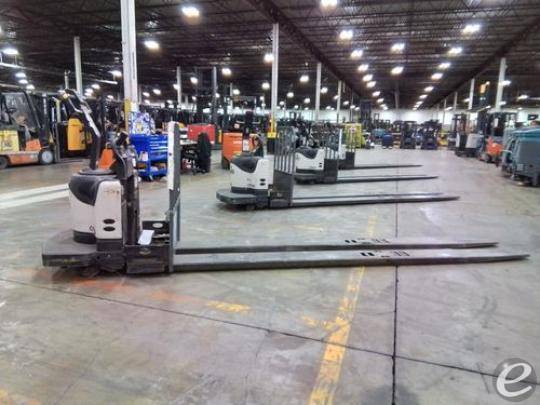 2013 Crown PE4500-80 Electric Forkl...