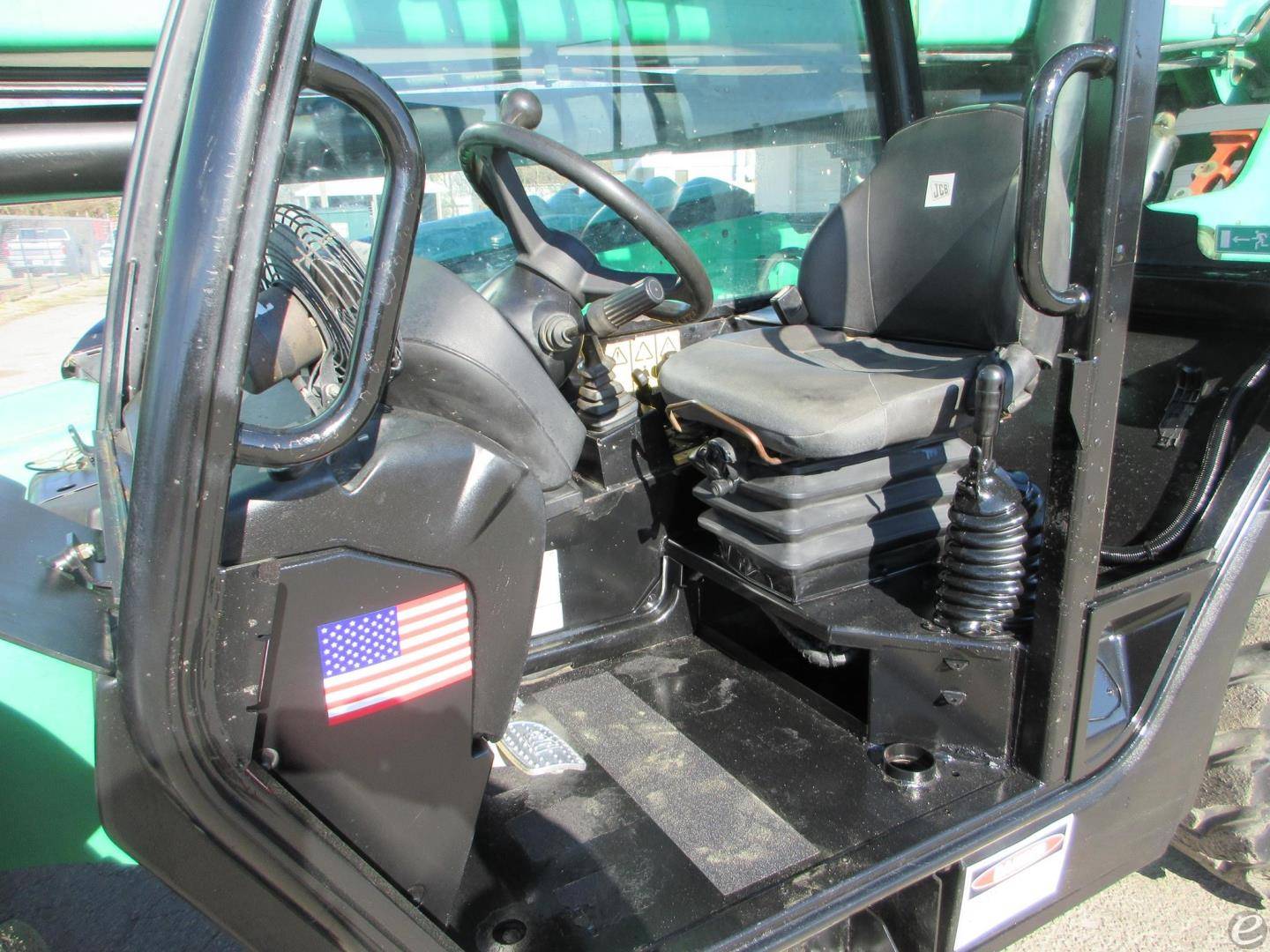 2017 JCB 510-56