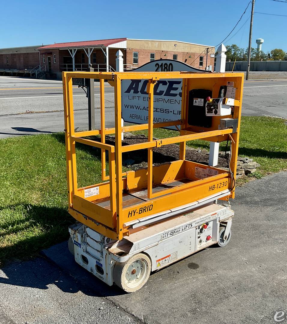 2017 Hy-Brid Lifts HB1230S3