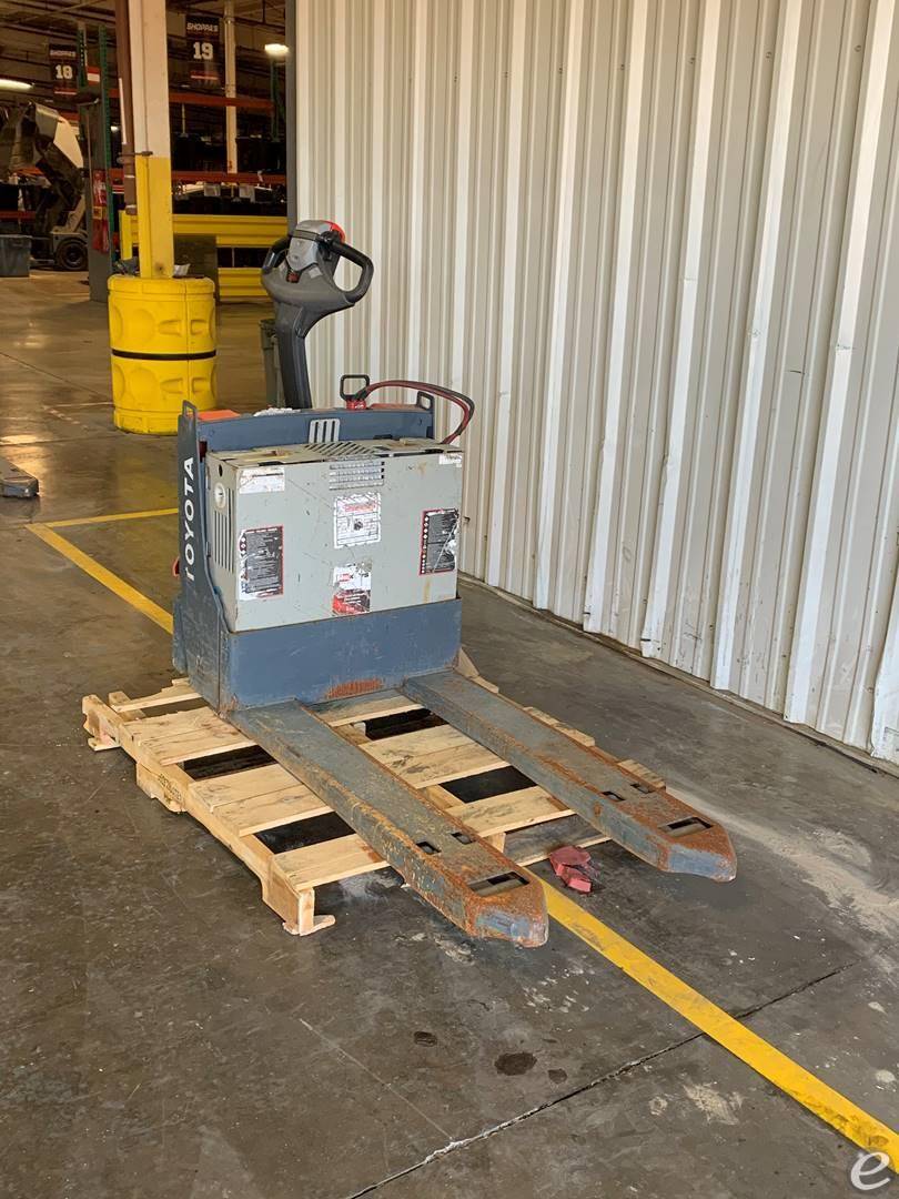 2018 Toyota 8HBW23 Electric Forklift - 123Forklift