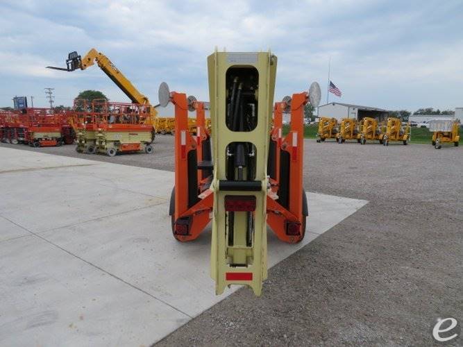 2021 JLG T500J