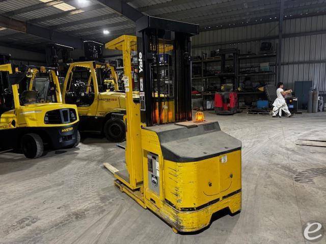 2006 Yale OS030EF