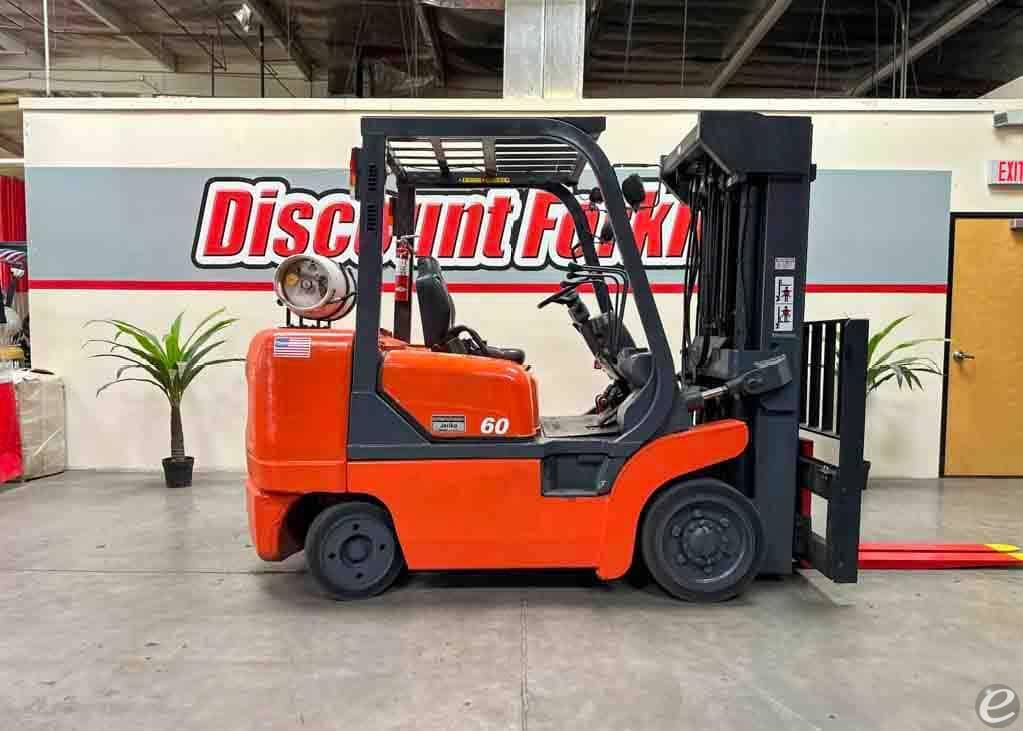 2006 Tusk 800CG-8 LP Gas Forklift