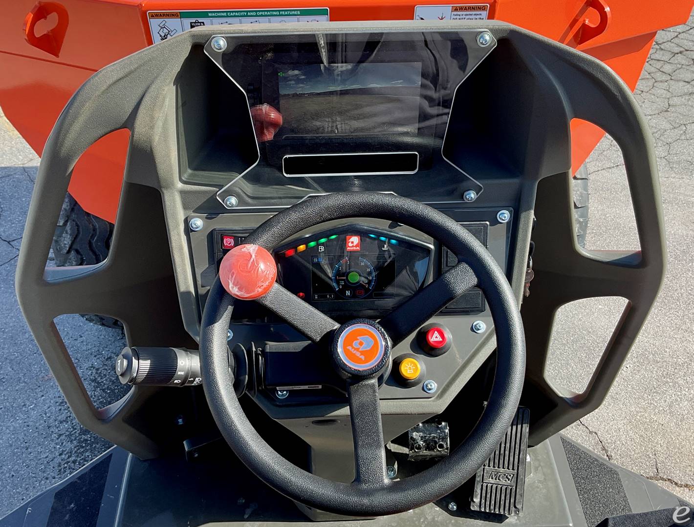 2026 JLG D601AHG