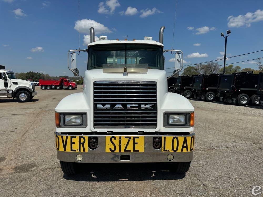 2007 Mack CHN613