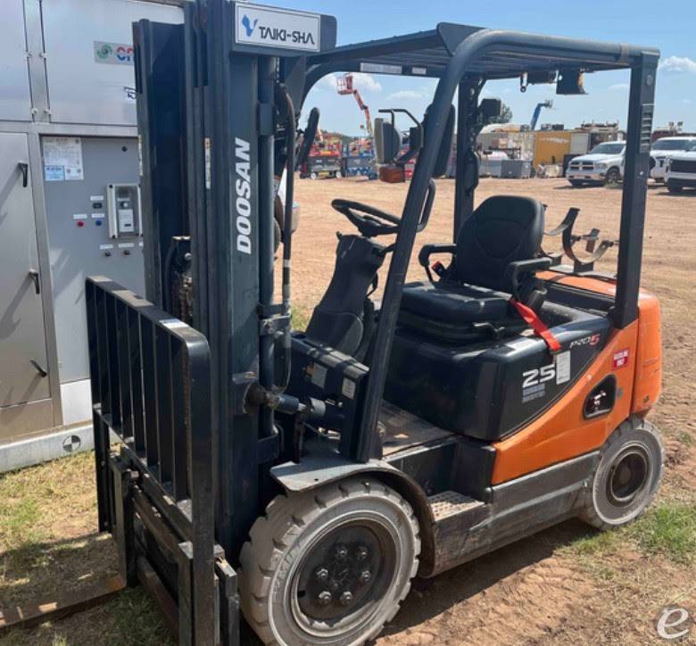 2017 Doosan G25P-5