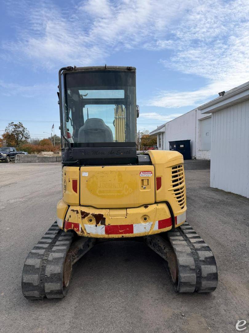 2016 Komatsu PC45MR-5