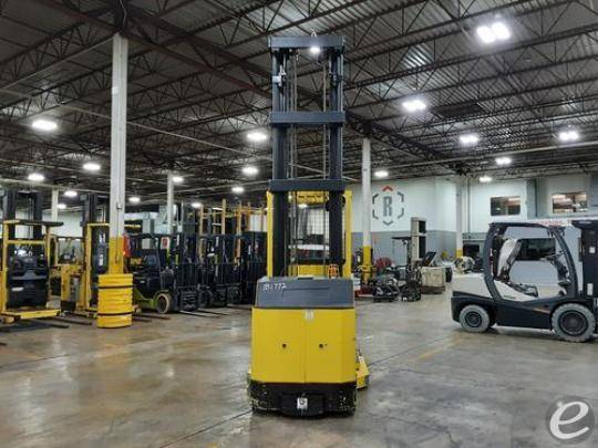2017 Hyster R30XMA3 Electric Order Picker - 123Forklift