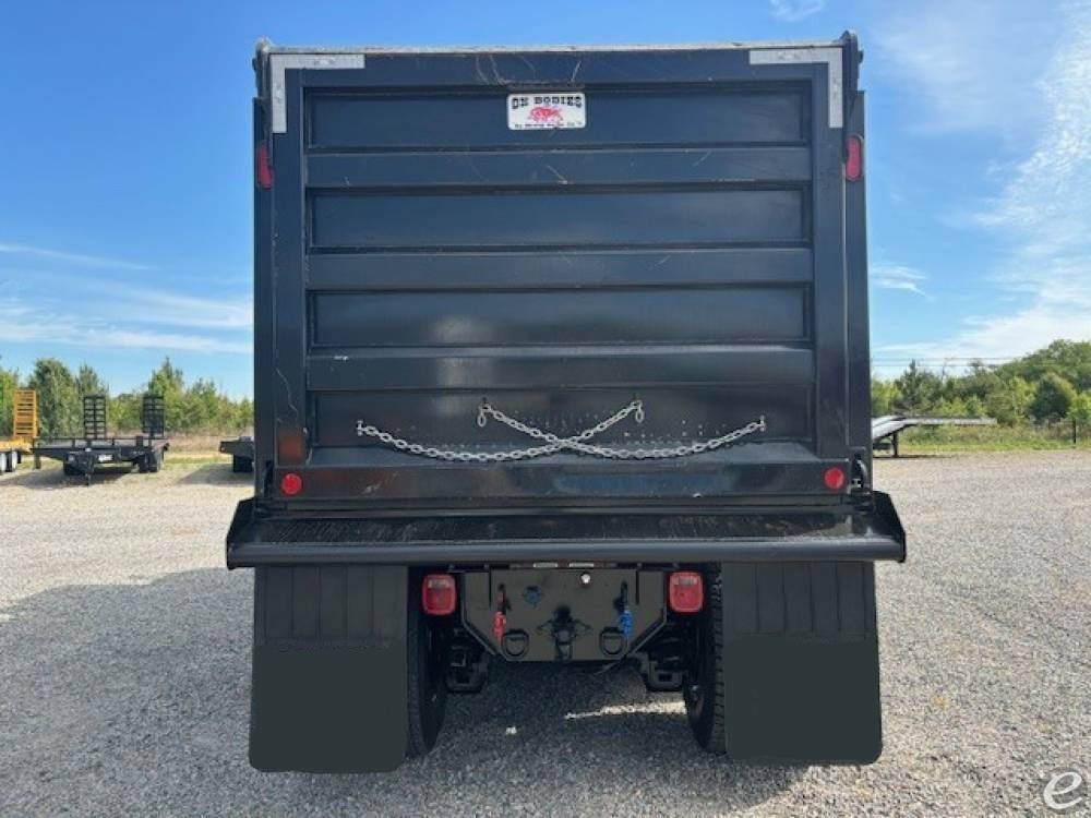 2024 Mack GRANITE 64FR