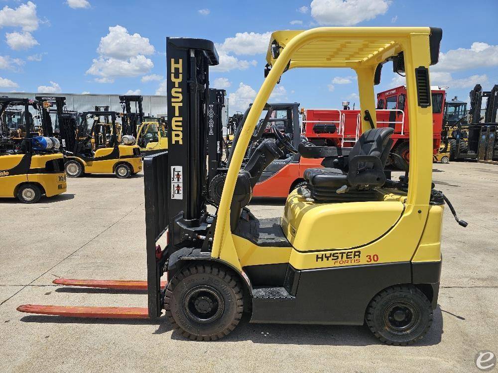 2017 Hyster H30FT
