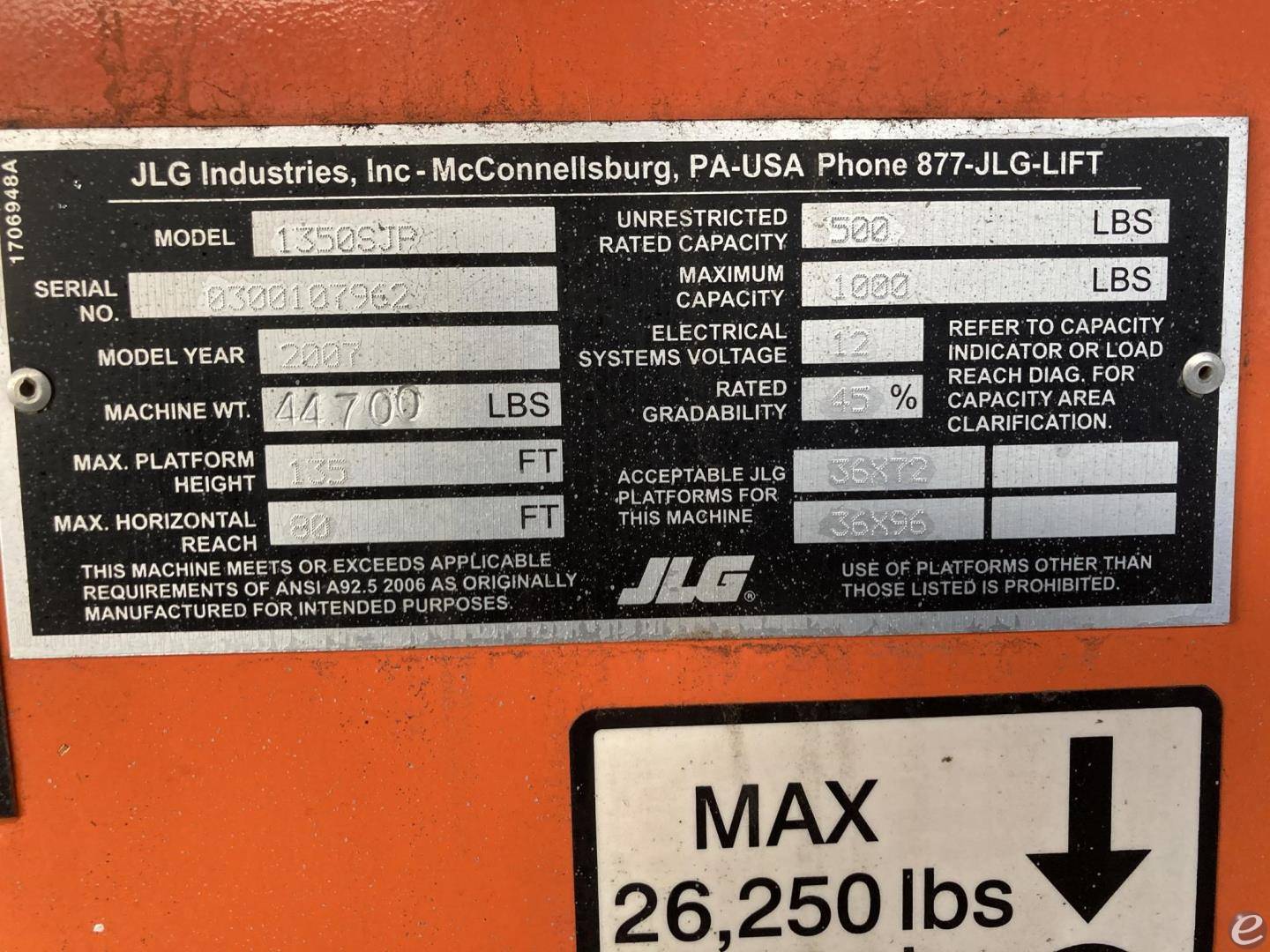 2007 JLG 1350SJP