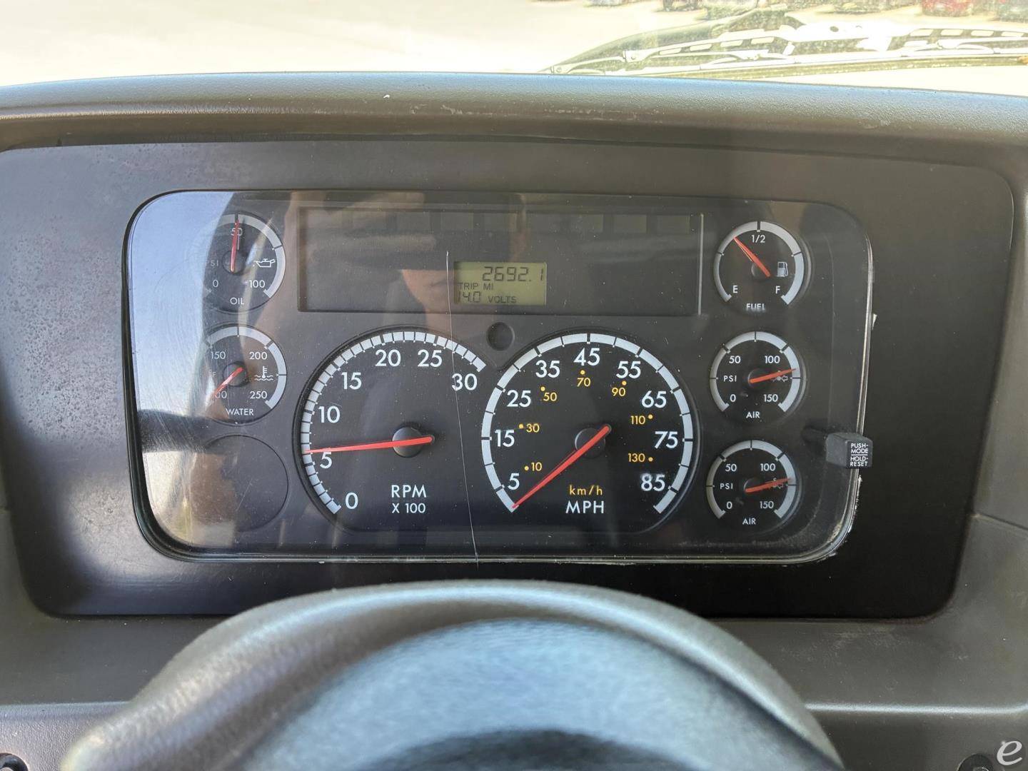 2005 Sterling LT9500