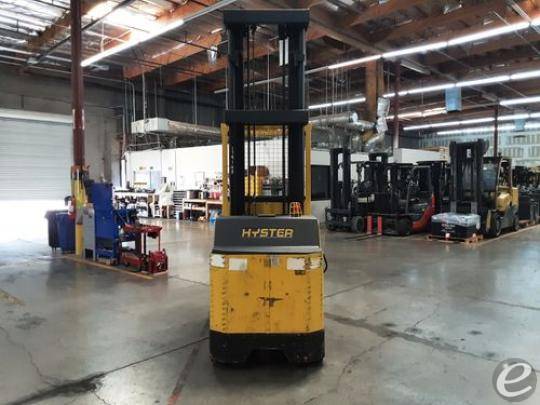 2013 Hyster R30XM3 Electric Order Picker - 123Forklift
