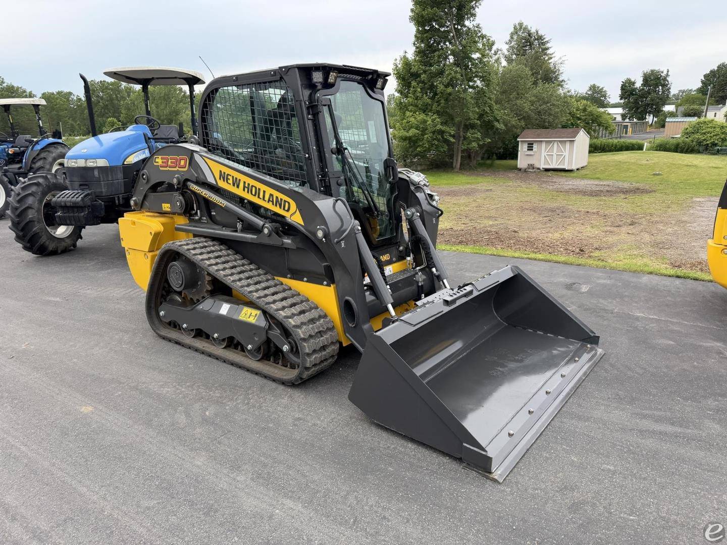 2025 New Holland C330