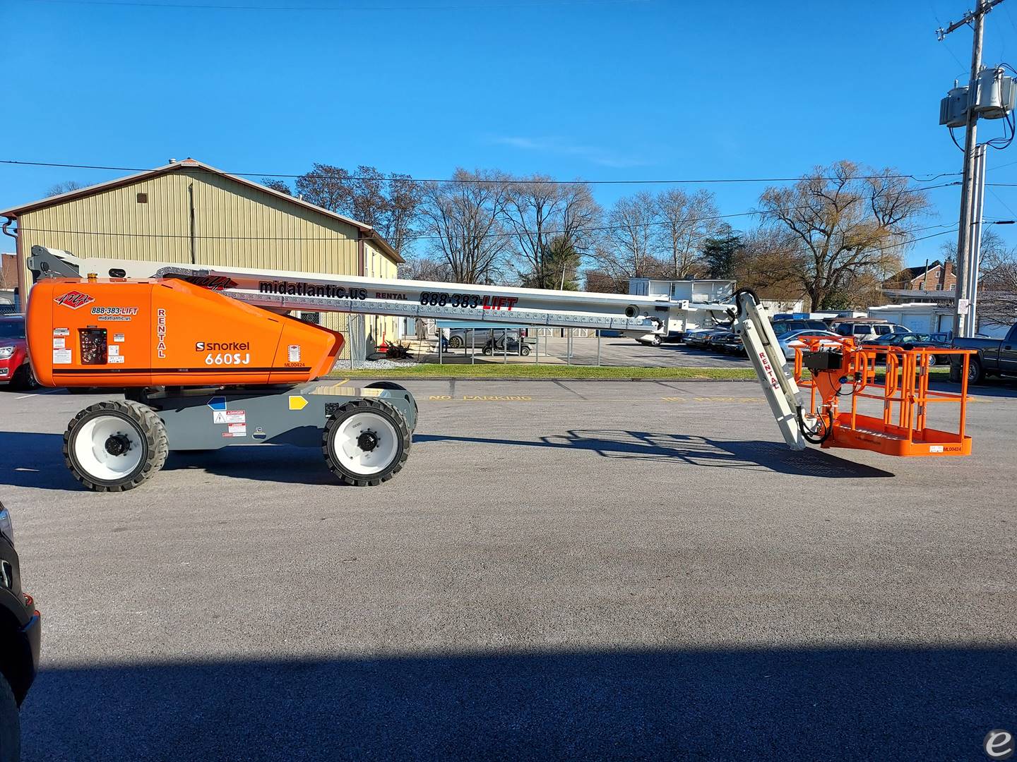 2023 Snorkel 660SJ