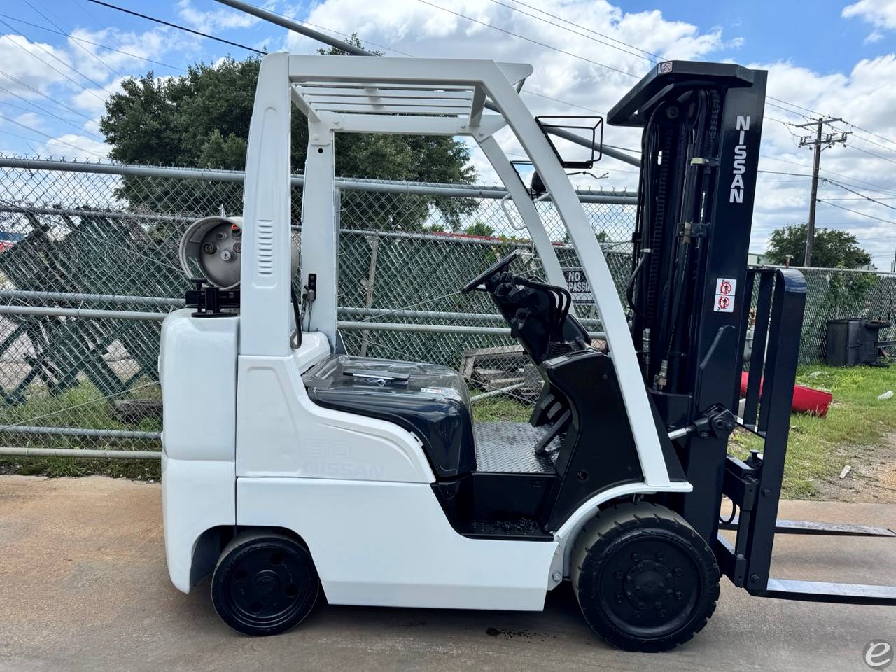2008 Nissan MCU1F2A25LV