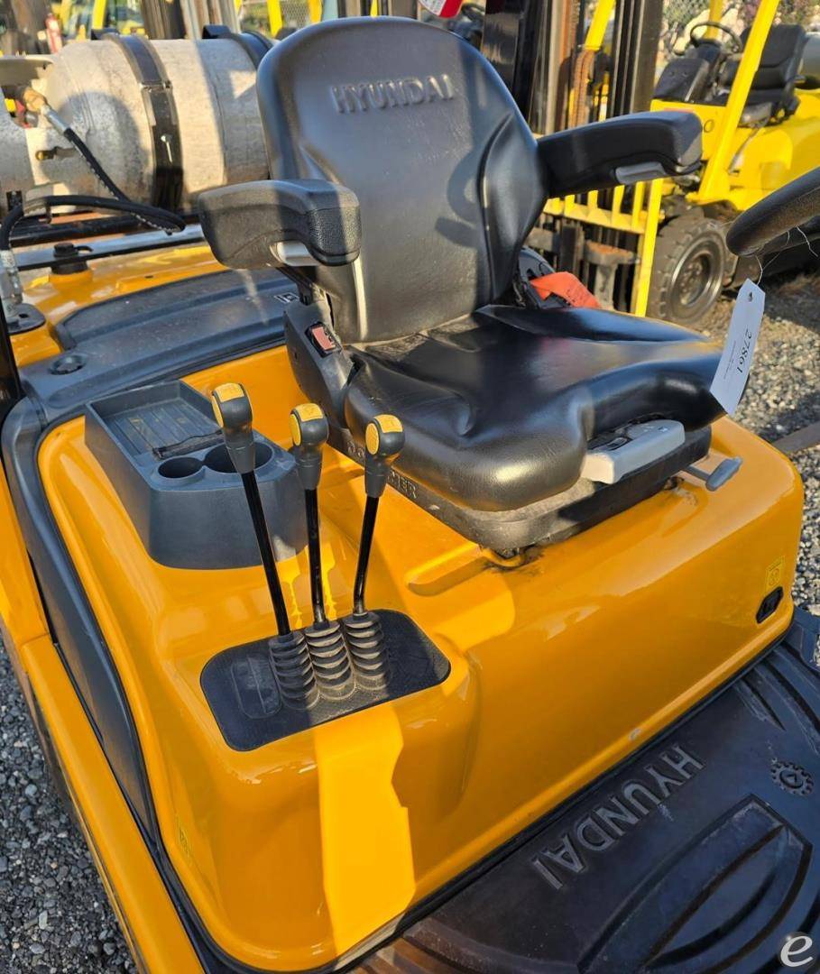 2021 Hyundai 30L-7A