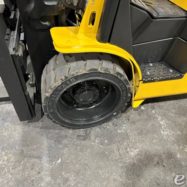 2021 Yale GLC070VX