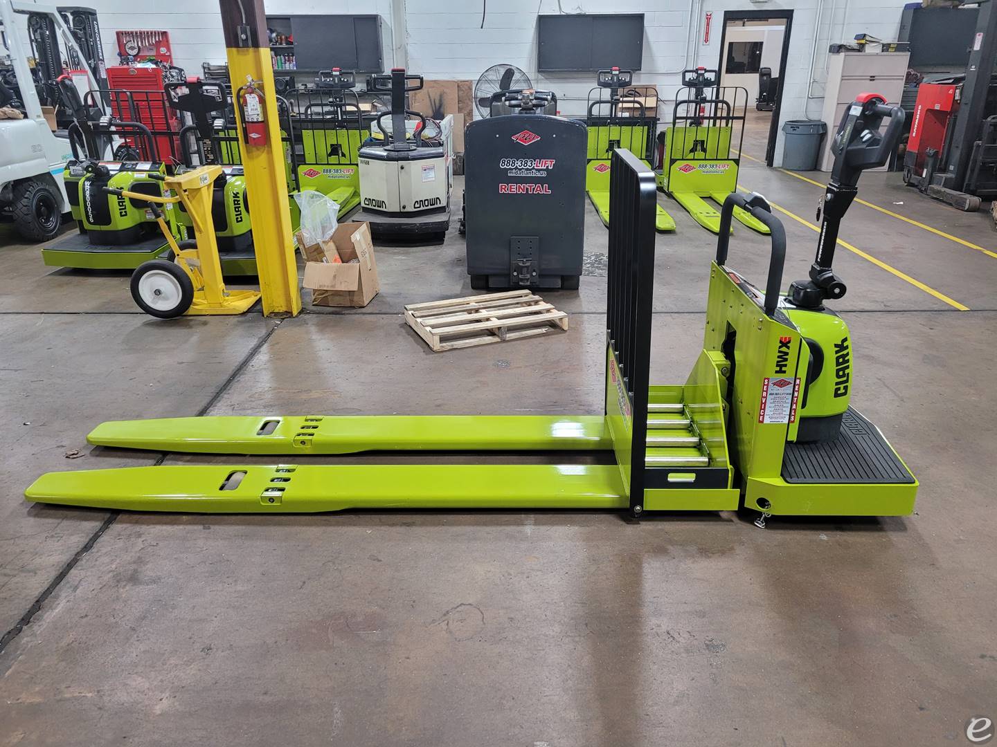 2020 Clark HWXE40 Electric Forklift - 123Forklift