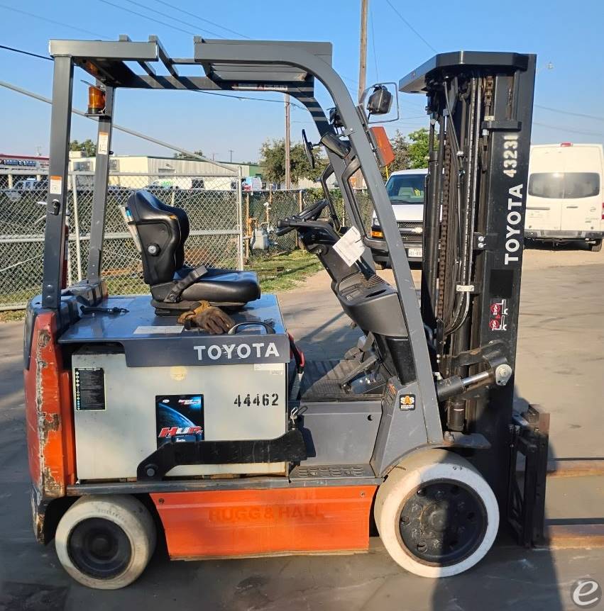 2017 Toyota 8FBCU30 Electric Forkli...