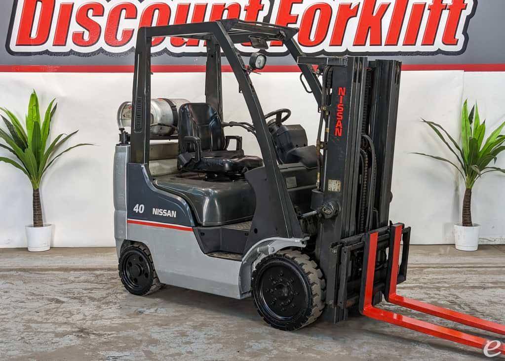 2005 Nissan                                             CL40 LP Gas Forklift - 123Forklift