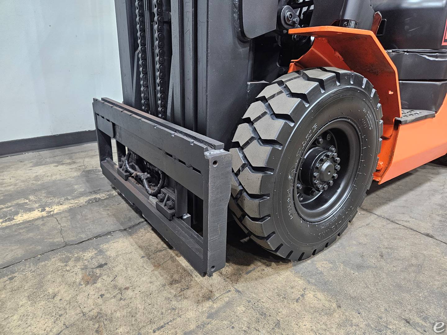 2020 Viper Lift Trucks FY25
