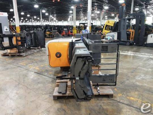 2016 Crown SP4050-30 Electric Order Picker - 123Forklift