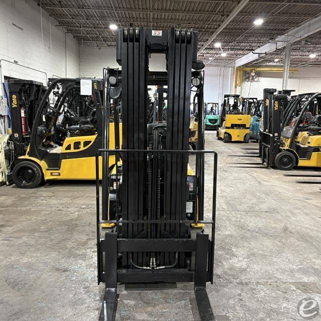 2022 Yale ERP040VT