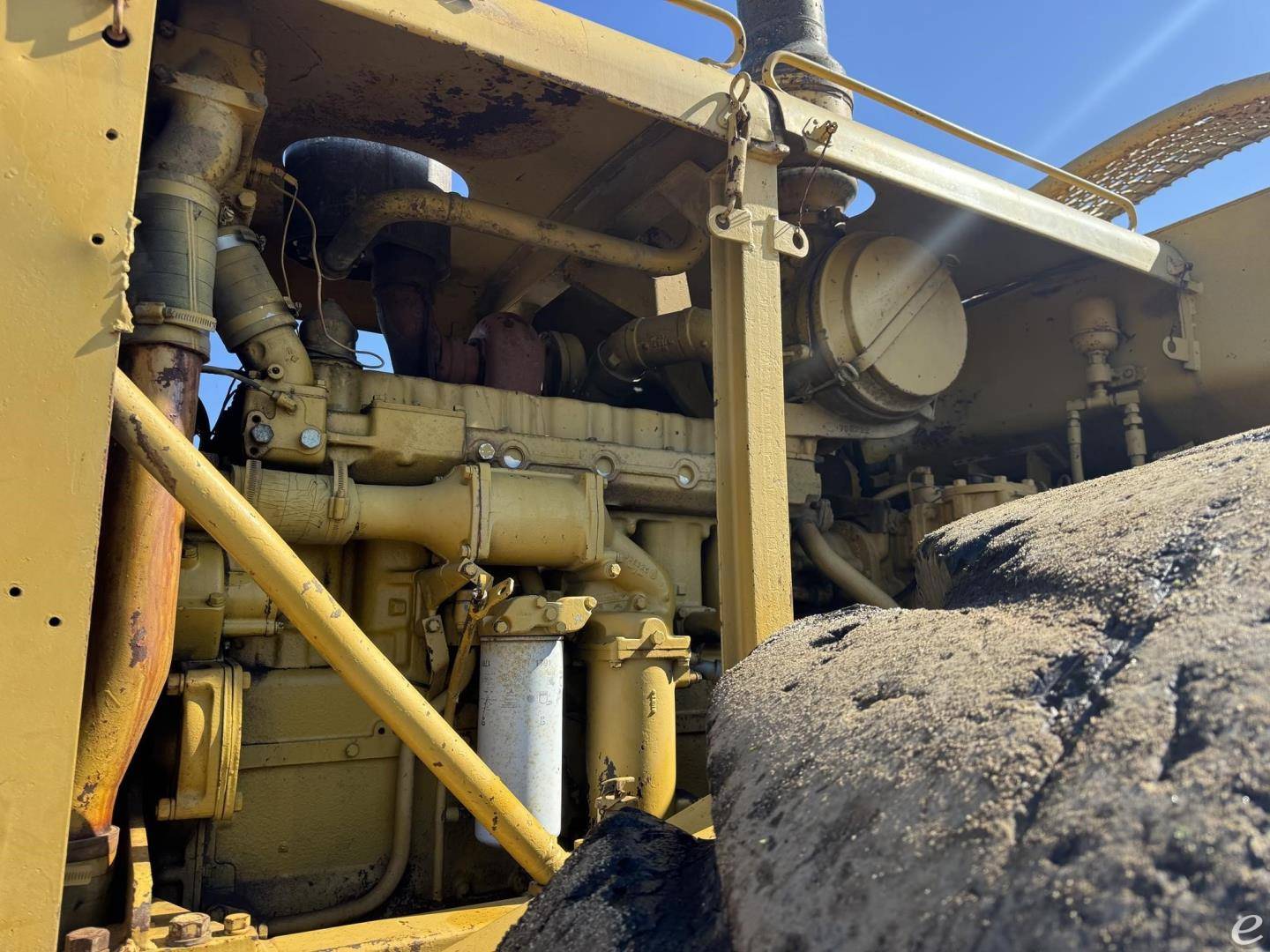 1974 Cat 637